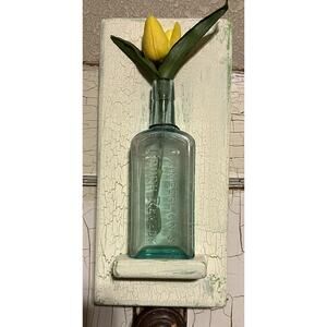 Aqua Blue CHAMBERLAIN’S Cough Remedy DES MOINES IA Medicine Bottle Tulip Folk